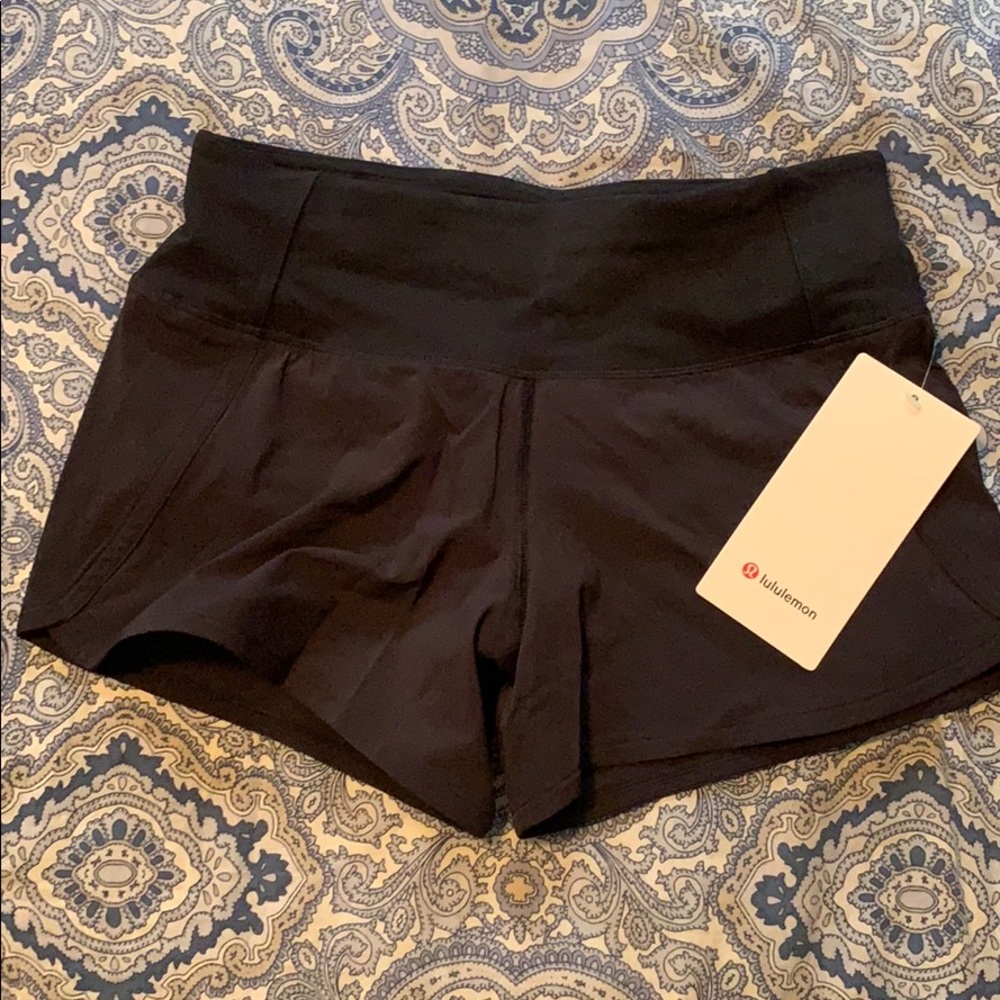 Lululemon run time shorts II 4” black